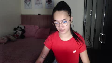 Sarah online show from 01/29/25, 03:58