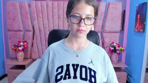 Sarah online show from 02/28/25, 08:07