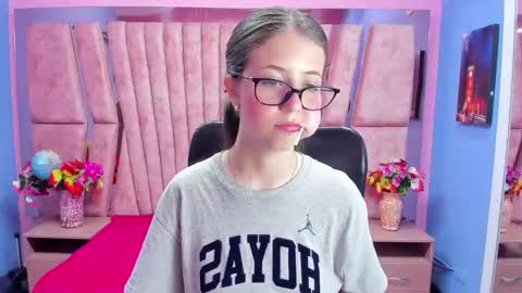 Sarah online show from 10/07/25, 02:14