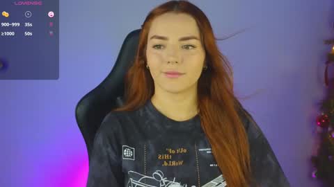 Snapshot of sarah_swtt chatting on 01/08/25, 03:08 - next broadcast 28 nov  7 pm Col online show from 01/08/25, 03:08