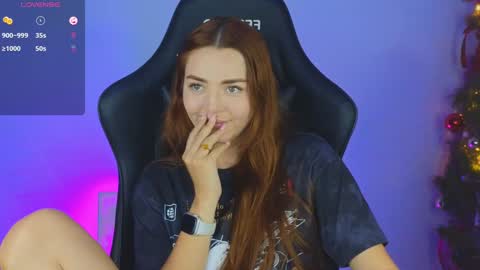 Snapshot of sarah_swtt chatting on 01/08/25, 06:09 - next broadcast 28 nov  7 pm Col online show from 01/08/25, 06:09