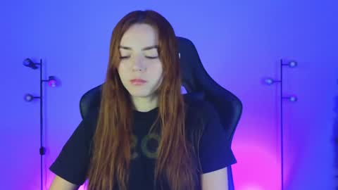 Snapshot of sarah_swtt chatting on 01/20/25, 02:53 - next broadcast 28 nov  7 pm Col online show from 01/20/25, 02:53