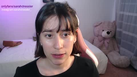 Snapshot of sarahdressler chatting on 12/22/24, 01:34 sarahdressler online show from 12/22/24, 01:34