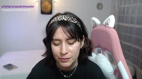 Snapshot of sarahdressler chatting on 01/26/25, 11:08 sarahdressler online show from 01/26/25, 11:08
