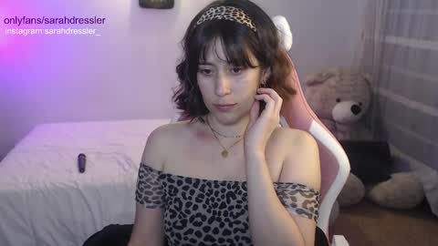 Snapshot of sarahdressler chatting on 02/12/25, 02:03 sarahdressler online show from 02/12/25, 02:03