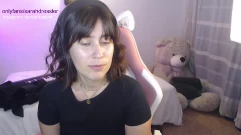 Snapshot of sarahdressler chatting on 03/06/25, 02:41 sarahdressler online show from 03/06/25, 02:41