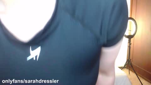 sarahdressler online show from 12/03/25, 03:14