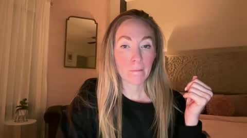 Sarah online show from 06/02/26, 03:19