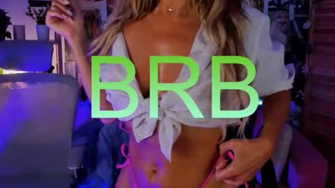 Divine Sarah NONUDE model online show from 10/25/25, 11:07