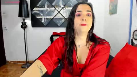  SARAHJEY     online show from 03/06/25, 09:53