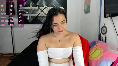  SARAHJEY     online show from 03/09/25, 08:42