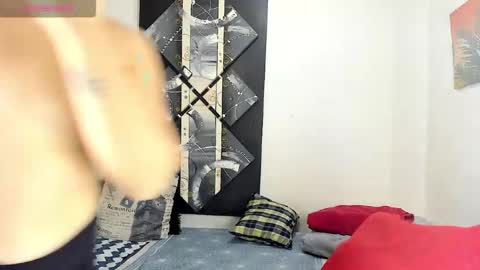  SARAHJEY     online show from 07/26/26, 05:09