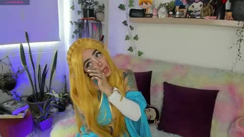 Sarah NEW ACCOUNT online show from 06/07/26, 05:49