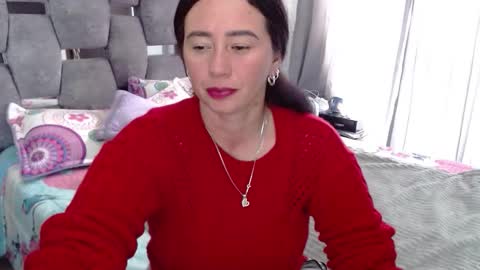 Lia online show from 11/15/25, 08:38