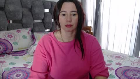 Lia online show from 05/19/26, 03:29