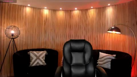 Sarah Rhodes online show from 07/14/26, 11:49