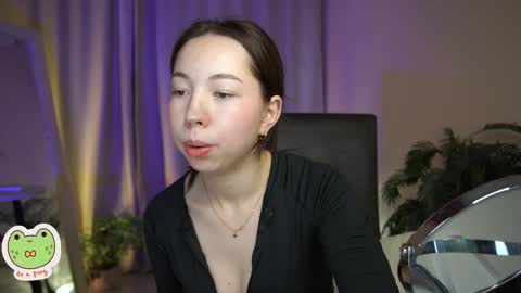 vacation 16-30 of november caucht me in insta online show from 12/11/24, 09:09