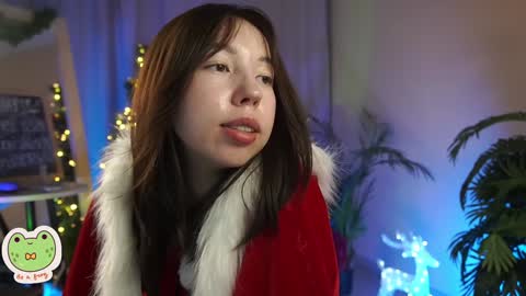 vacation 16-30 of november caucht me in insta online show from 01/01/25, 10:21