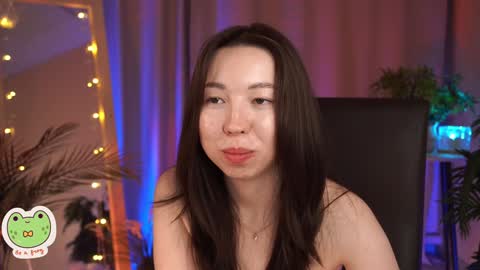 vacation 16-30 of november caucht me in insta online show from 01/16/25, 08:54