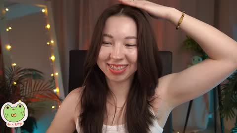 vacation 16-30 of november caucht me in insta online show from 01/22/25, 09:13