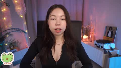 vacation 16-30 of november caucht me in insta online show from 02/26/25, 05:42