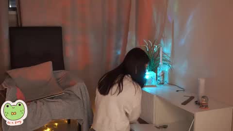 vacation 16-30 of november caucht me in insta online show from 02/26/25, 11:52