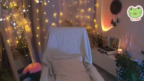 vacation 16-30 of november caucht me in insta online show from 09/30/25, 06:07