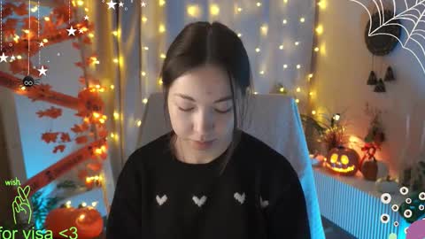 vacation 16-30 of november caucht me in insta online show from 10/28/25, 05:33