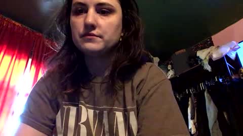 sarahsweetie17 online show from 09/19/25, 04:07