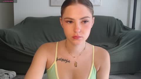 SarahxOliver online show from 05/30/26, 02:14