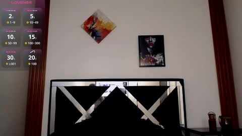 Snapshot of sarai_petite_ chatting on 11/07/25, 11:05 SARAI online show from 11/07/25, 11:05