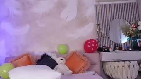 Jenny online show from 06/26/26, 05:12