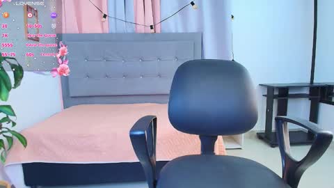 SARA online show from 10/12/25, 12:26