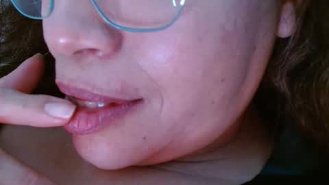 sara online show from 01/24/25, 06:04