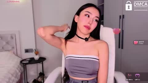 Snapshot of saranmia chatting on 09/20/25, 06:14 Mia online show from 09/20/25, 06:14