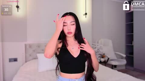 Snapshot of saranmia chatting on 09/25/25, 09:02 Mia online show from 09/25/25, 09:02