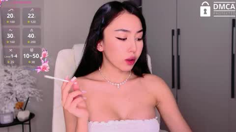 Snapshot of saranmia chatting on 10/01/25, 06:52 Mia online show from 10/01/25, 06:52