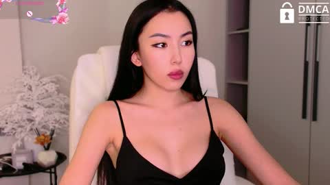 Snapshot of saranmia chatting on 10/07/25, 07:16 Mia online show from 10/07/25, 07:16