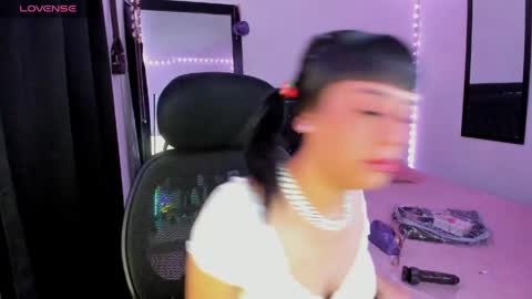 Sara  online show from 05/16/26, 06:21