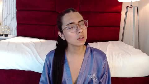 Sara online show from 01/31/25, 10:42