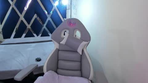   online show from 02/18/25, 05:31