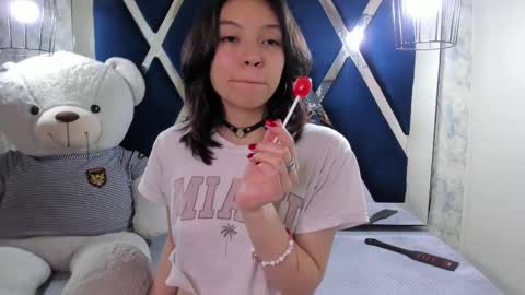   online show from 03/11/25, 02:40