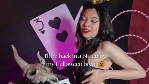   online show from 10/10/25, 11:09