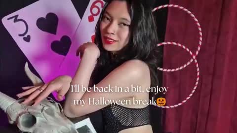   online show from 10/11/25, 11:42