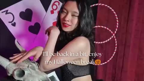   online show from 10/22/25, 11:32