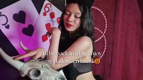   online show from 10/27/25, 11:47