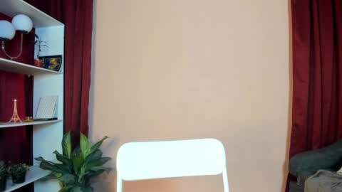 ZaraSolei online show from 09/12/25, 04:18