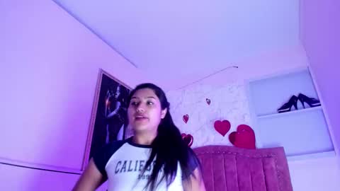 sarastonesx online show from 09/13/25, 08:58