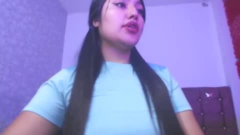 sarastonesx online show from 05/29/26, 04:32