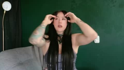 Snapshot of saratrita chatting on 05/22/26, 08:03 Sara Herrera online show from 05/22/26, 08:03